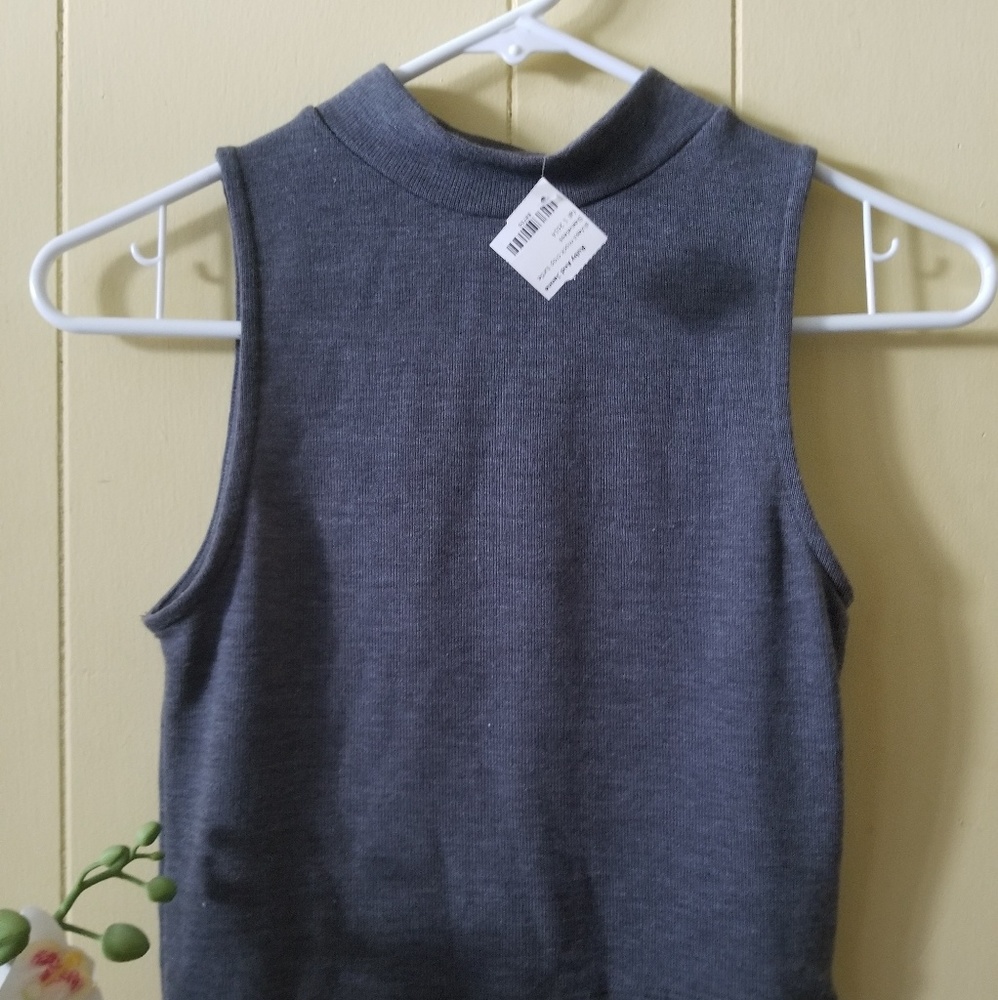 ~THE HANGER ~ WOMEN'S